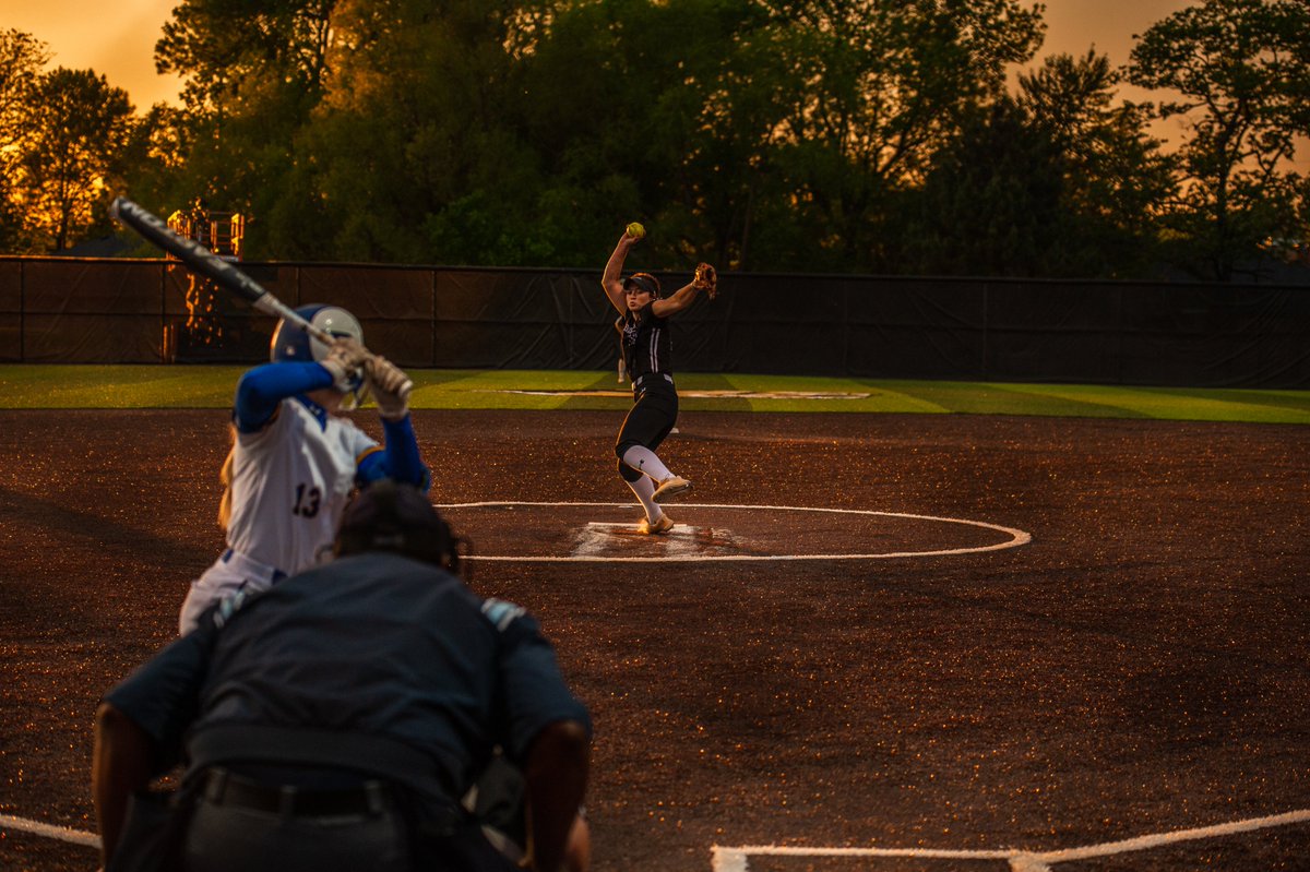 GACAthletics's tweet photo. #theGAC 🥎 Championships Game 4
📸 @GoSoutheastern vs @OuachitaTigers 
https://t.co/RkcUsRZeoq https://t.co/usftHkS9lp
