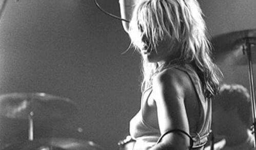 Philippezeblack's tweet photo. Debbie Harry en concert avec Blondie

📷Christian Rose Paris 1978 https://t.co/Cpy524aOWw