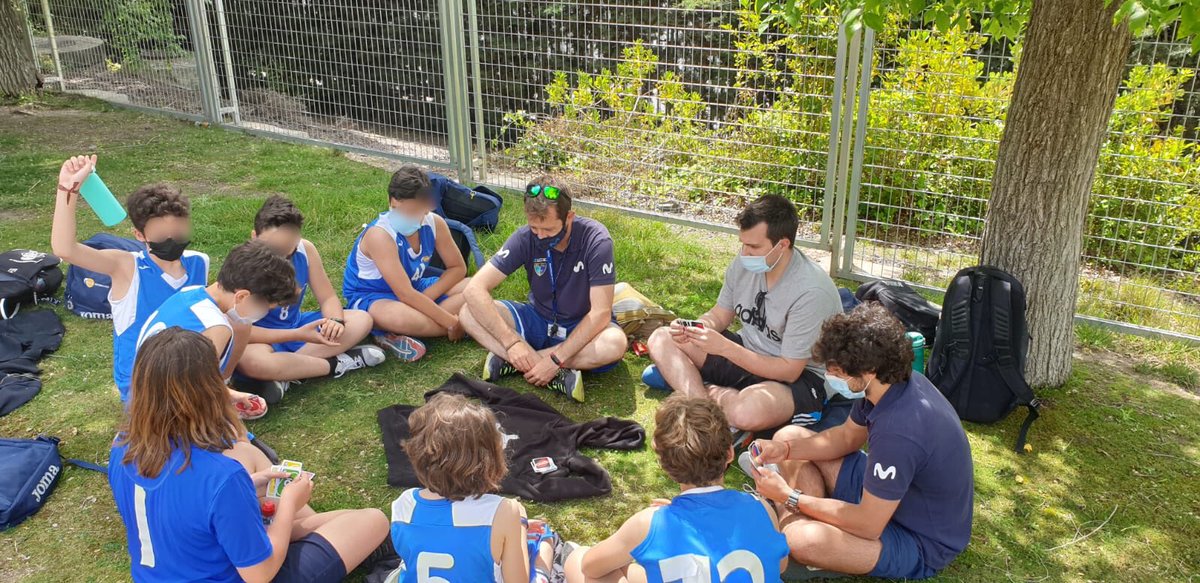 CDEstuLasTablas's tweet photo. Nuestros equipos de categoría Alevín de #Baloncesto femenino y masculino han terminado su participación en la #Pequecopa de @CopaColegial tras una jornada llena de esfuerzo, #amistad e ilusión.

¡Enhorabuena! 👏🏻 https://t.co/vdx5bKZAxJ