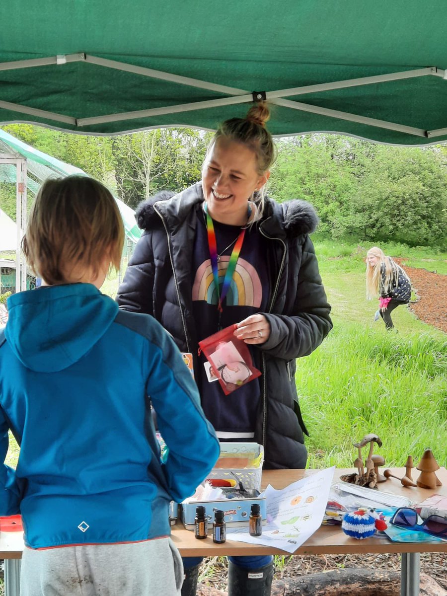 BridgetheGapFW's tweet photo. Wow! What an absolutely brilliant day over at Hannah Fields Community Garden with @CStaywell. It was a joy to be able to go into the community again and spend time in a fabulous setting. Lots of great activities enjoyed by everyone 👍🏼🌈💚 https://t.co/5wSO4pNqr0