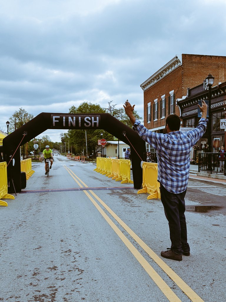 myCTnews's tweet photo. @myCTAmanda1 @SmithvilleParks @SmithvilleMO @bikeSmithville You did it! @SmithvilleParks #HumphreysGravelGrinder https://t.co/OAJKSZTjOe