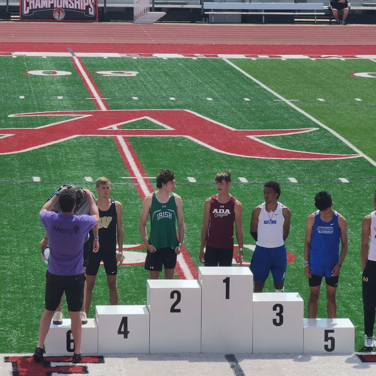 MacTown_Track's tweet photo. Around 110 high jumpers in 5A over the season and Jaxon Tobey finishes the year 6th in the state w/ 6'2"
#BuffsProud https://t.co/KElmSxUofu