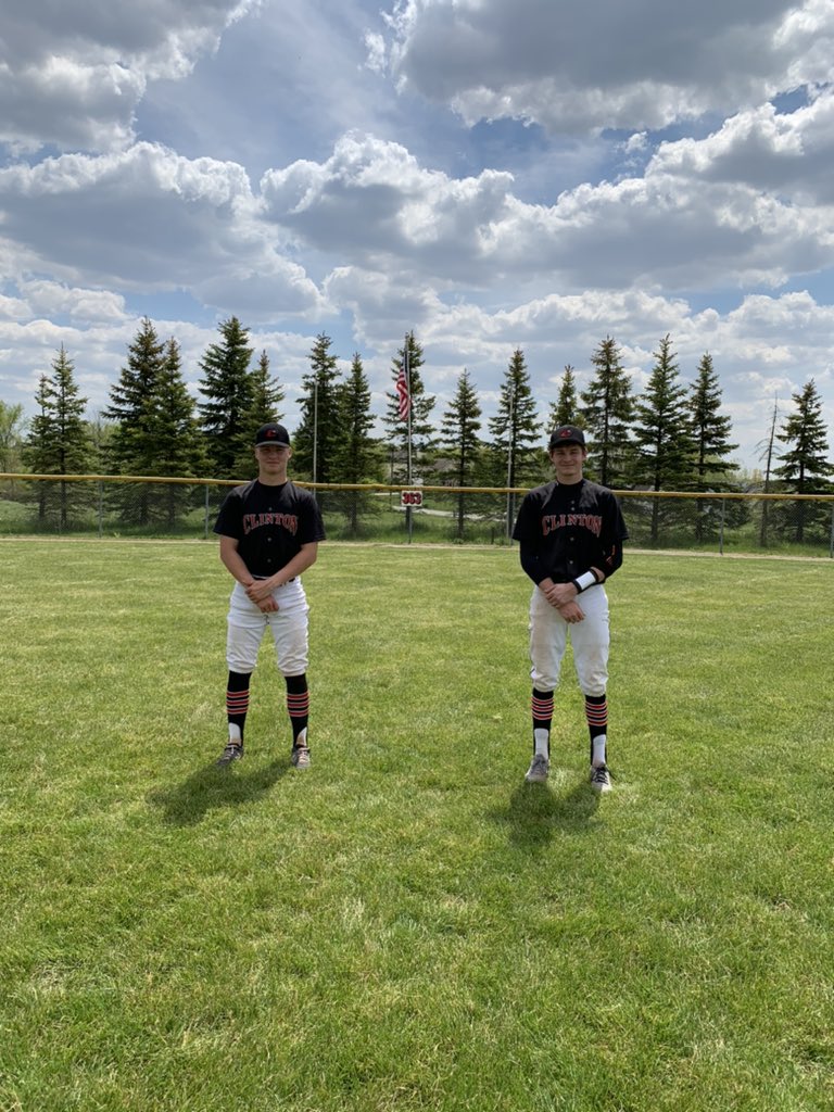 In Dramatic fashion #14 Clinton beats #4 Blissfield in 8 innings (9-8) Eric Briggs and Derek Tomalak combine for the Win . Ethan Herington with a late triple to clear the bases and Briggs the walk off hit !! Clinton improves to 17-3-1 ( LCAA 8-2 )