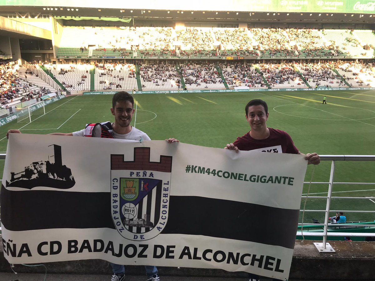 CDBAlconchel's tweet photo. ¡Fin de semana grande! 

Mañana juega el Bada, mañana juega toda la provincia, mañana juega toda Extremadura. 

¡Y Alconchel no te dejará solo! 

¡¡ Dale @CDBadajoz !! 

#km44conelgigante https://t.co/c0GOeiyvAA