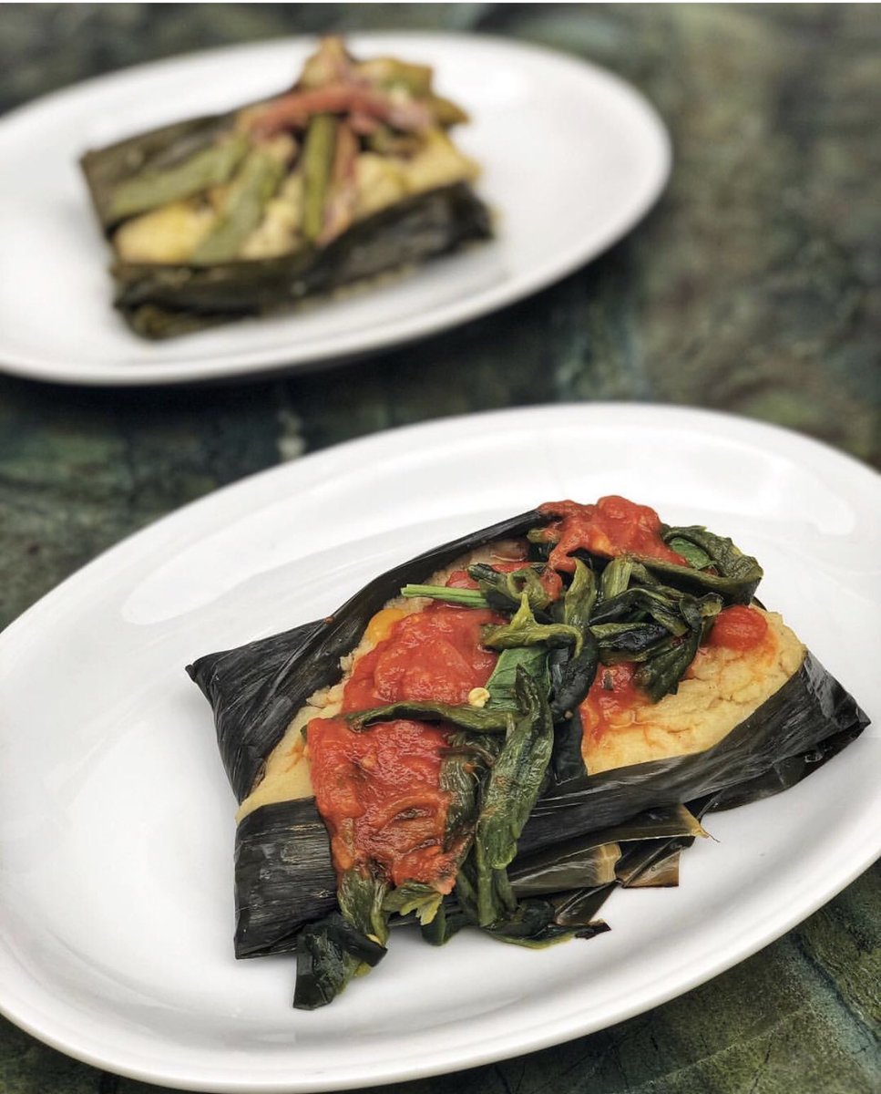 LAST CHANCE for fresh tamales, seafood cocktails and ceviches, Mexican cocktails, homemade tepache and aguas frescas from our Primavera menu. 5-8 PM. Order: 

toasttab.com/lantern

Tamal de Los Sueños | charred pasilla chiles, cheddar, herbs in banana leaf, salsa ranchera