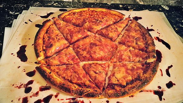 Selon la fac d’Aarhussur 🇩🇰, le jazz donne à ses auditeurs envie de manger plus sainement que ceux du #HardRock 🔥🍔 Question de condition sociale ? Non, d'écoute de musique pendant les repas, l'ouïe influençant le goût... Saturation = graisse saturée ? 😱 bit.ly/3ff6tDW