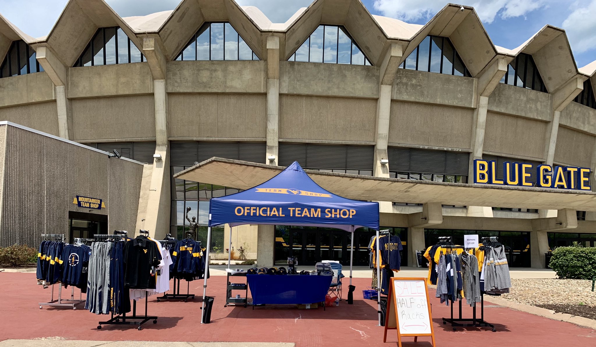 Wvu hotsell team shop