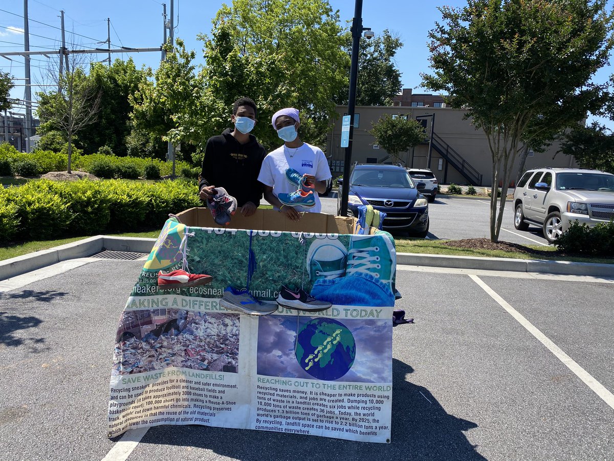 Thanks <a href="/SandySpringsGA/">City of Sandy Springs, GA</a> &amp; all our #volunteers, partners &amp; sponsors for supporting VBSS &amp; LSS RECYCLES! We had a great day! <a href="/RCSS2016/">Sandy Springs Rotary</a> <a href="/SSYS00752218/">SSYS</a> <a href="/ecosneakersllc/">EcoSneakers(.org)</a>