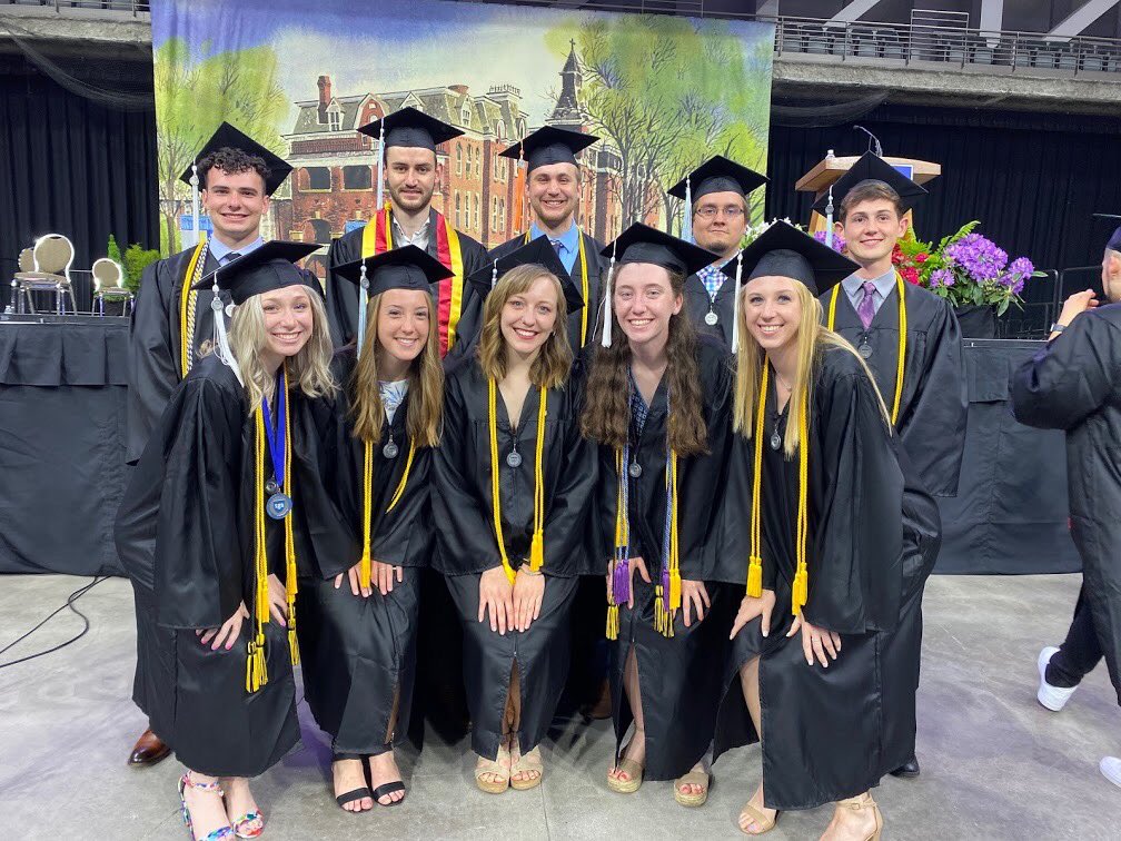 SAUTFXC's tweet photo. Now go do great things! #SAUgraduates https://t.co/IuOByklWPO