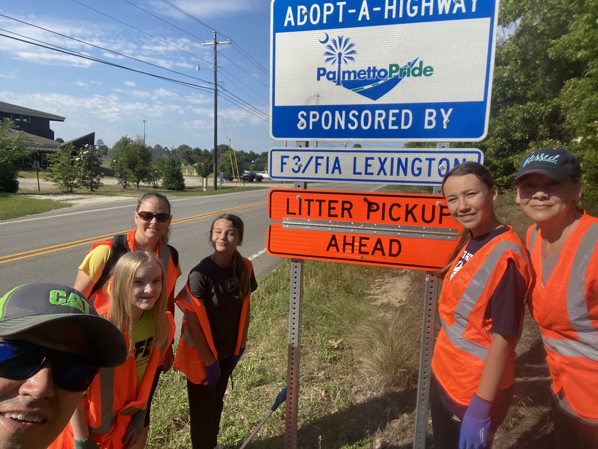 NazRuckers's tweet image. Thanks to all the #Weirdos and #Flatbacks that helped with @PalmettoPride  trash pickup @CSESHuskies @CSMS_Huskies @F3LexSC @FiALexSC  @F3SnakePit