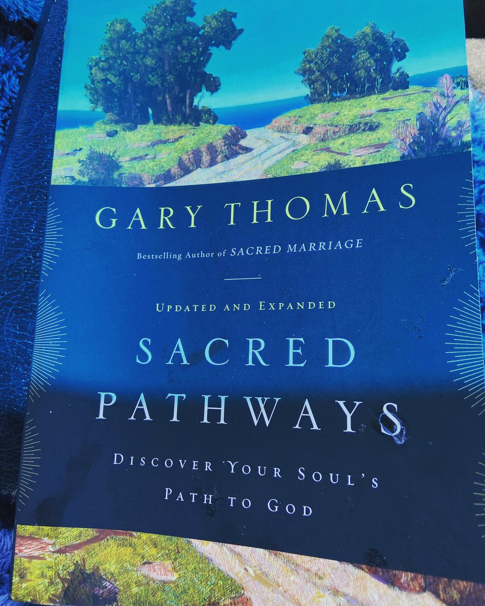 You_n_God's tweet photo. Excited to have my read for the week. I love having a new book to read and a free week to just enjoy reading. Plus who else loves to read their Bible on the beach?? It is definitely in my top 3 places to read.
I’ll give you a book review next Saturday 😉 📖 👍🏼🤓 #sacredpathways https://t.co/lvGrUDm1lD