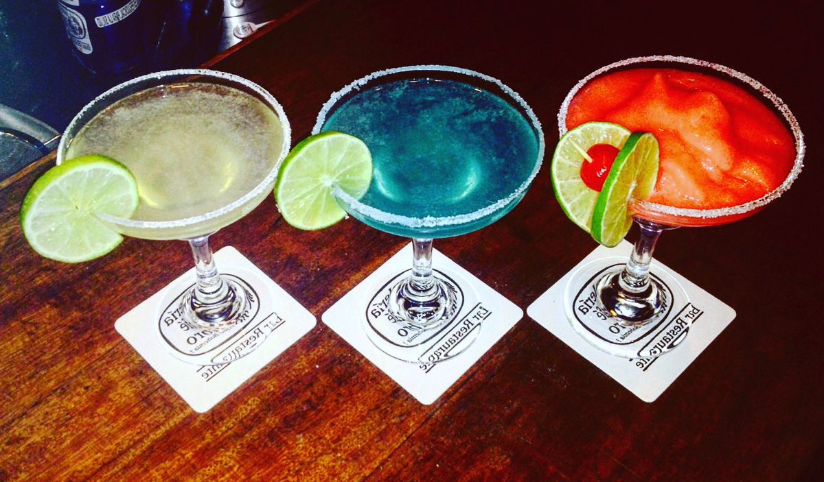 Colombia en nuestra barra 🇨🇴 Los esperamos hasta 10 pm 🥂