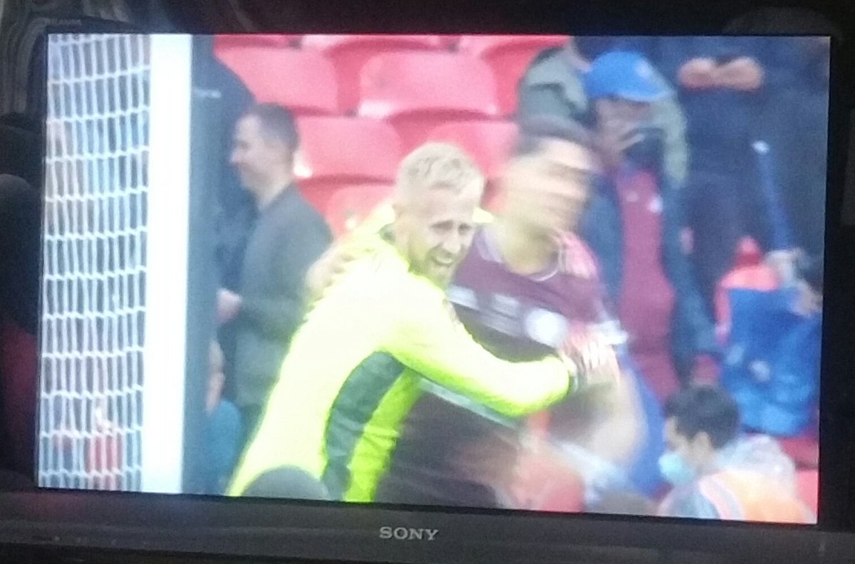 simon perkin tweet media