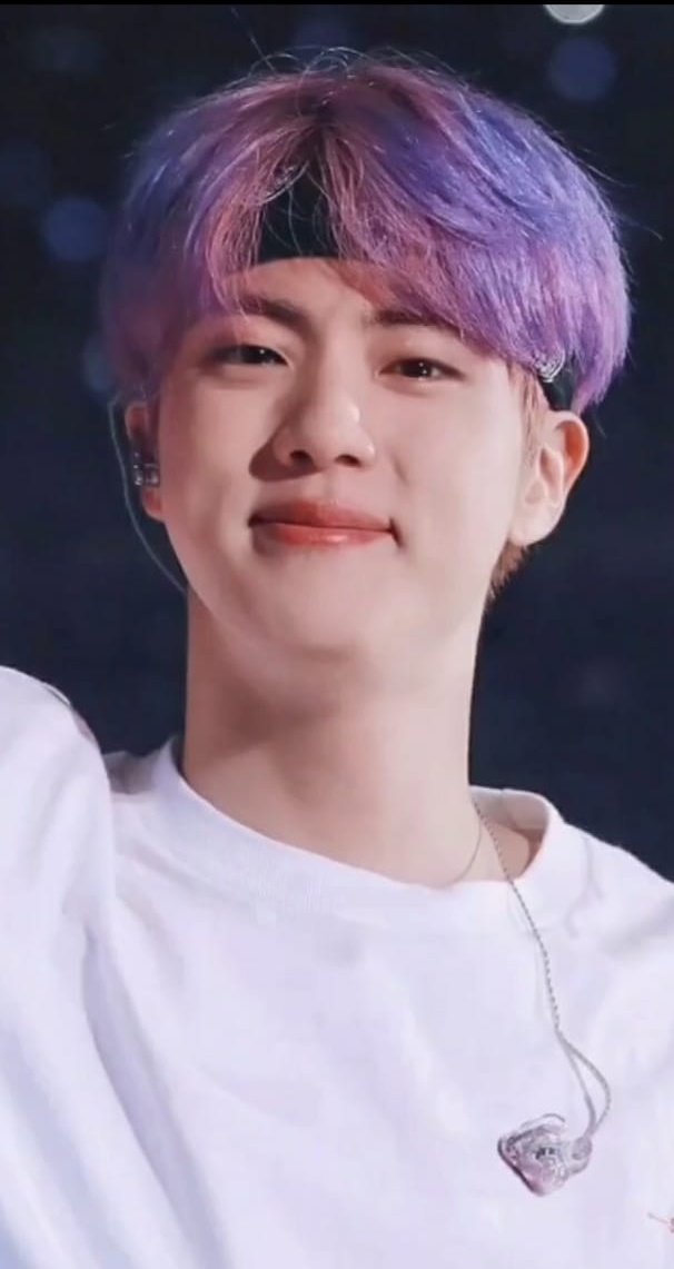 _crazy4bts_'s tweet photo. you have made me see life with new bright  eyes words are not enough  in describing  your impact in the life ofsurrounding people  before  you  life was boring after I met you i realized  there was more to life then just sobbing you havegivenme smthg  look
#WeLoveYouJin @BTS_twt https://t.co/7wlXLjCjSt