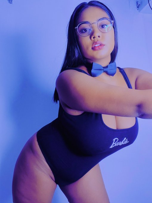 Watch Oasi Das's leaked NSFW photo on TwXstars