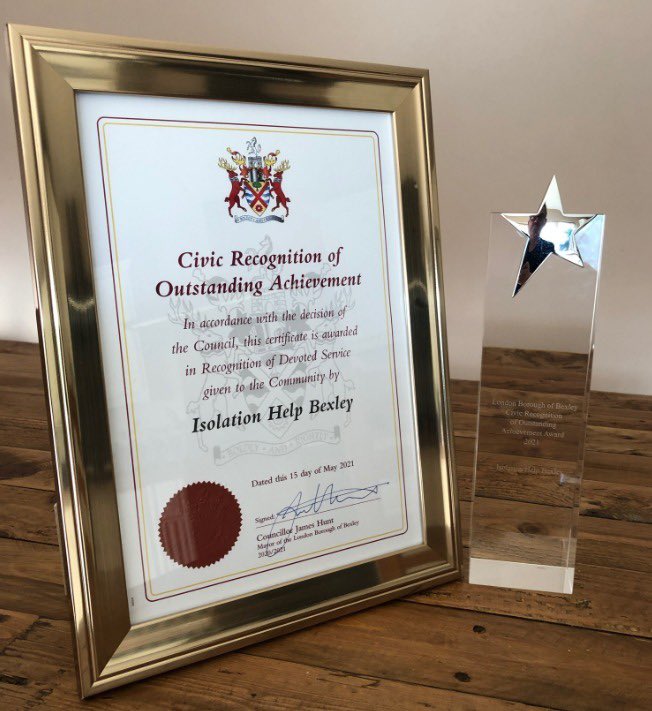 IHBexley's tweet photo. Amazing to receive this award from @LBofBexley 🥳🤩 Huge thanks to all our volunteers our work wouldn’t be possible without you! #volunteer #outstandingachievement #civicrecongition #bexley #london https://t.co/vugSOkGBUX