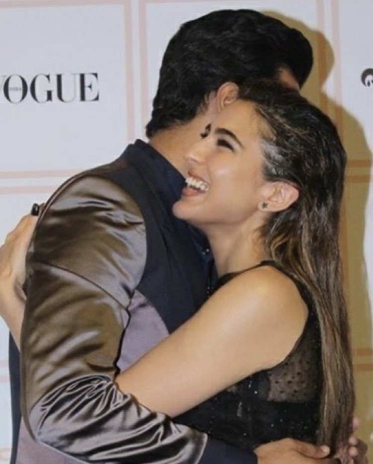 mukkumishraa's tweet photo. Happy birthday @vickykaushal09 !!!May god bless u with good health happiness and success. You’re one of the most talented and versatile from the new gen. can’t wait to see you and Sara in Immortal!! Have a great birthday!! Lots of love from sara fans❤️
#HappyBirthdayVickyKaushal https://t.co/Cr91UzhWhc