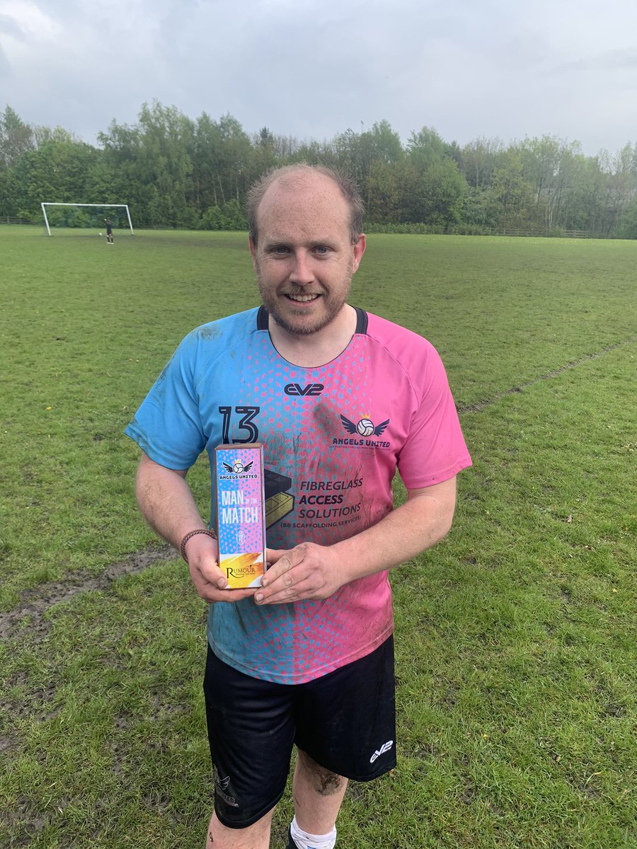 AngelsUnitedFC's tweet photo. Our man of the match today for our game against @IIFC_Official sponsored by @Rumourentertain today playing for his girls Poppy & Dottie @OllyM07 #DP13 @Awards_FC_ https://t.co/8Qv2t36wP8