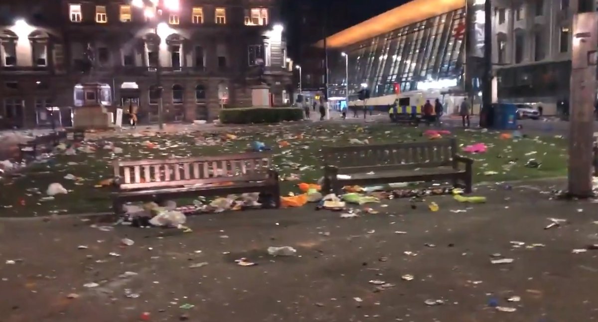 VoteShredder's tweet photo. The state Kenmure Street was left in following the peaceful protest against a dawn raid.

vs

The state George Square was left in following "Rangers" fans celebrating their first ever Premier League title.

#ScotlandsShame https://t.co/iqLTGrCkXo