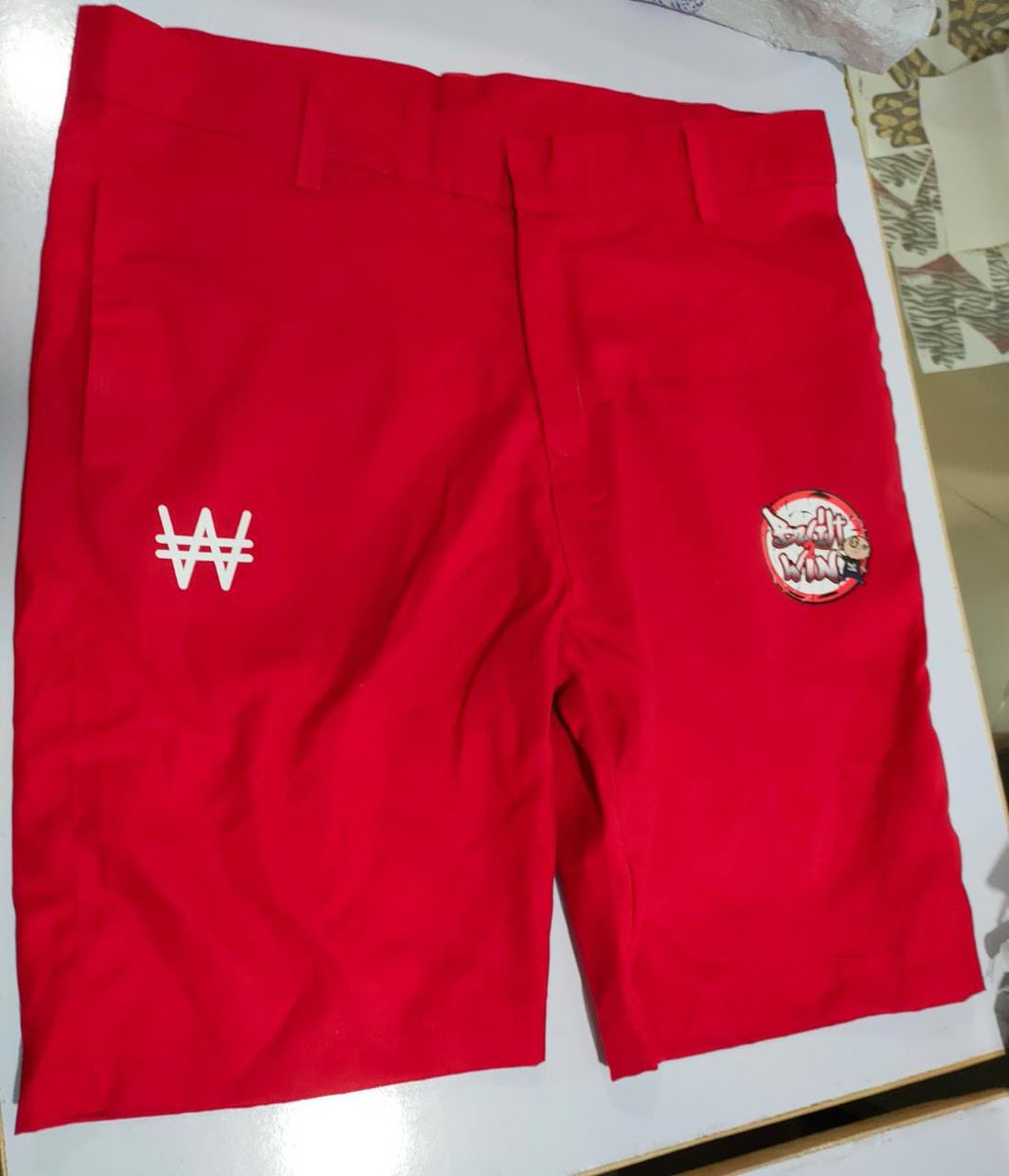 play_b2w's tweet photo. @b2wxb2w Males Sets Dropping This Month 🥇💪🏽 https://t.co/utfO915wRz
