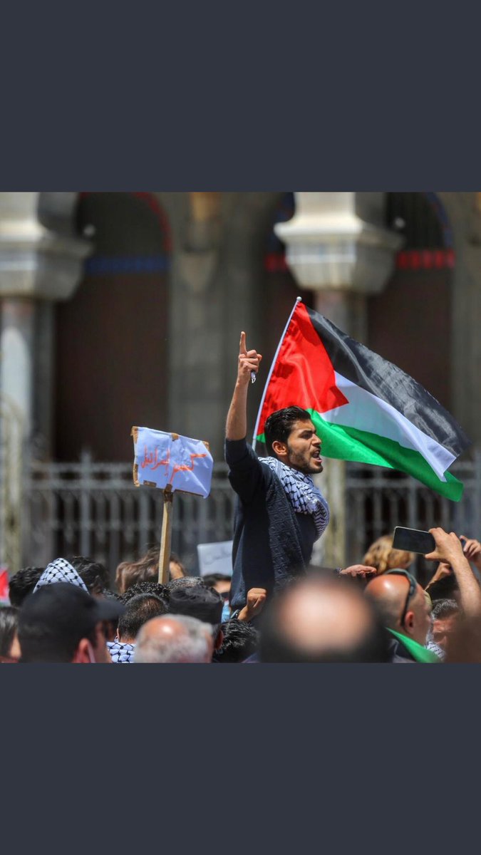 emna_hadj's tweet photo. #fromtunisia 🇹🇳 #GazaUnderAttack #FreePalaestine #SaveSheikhJarrah #SavePalestine 🇵🇸🇵🇸🇵🇸🇵🇸 https://t.co/1CcD0Od2Tq