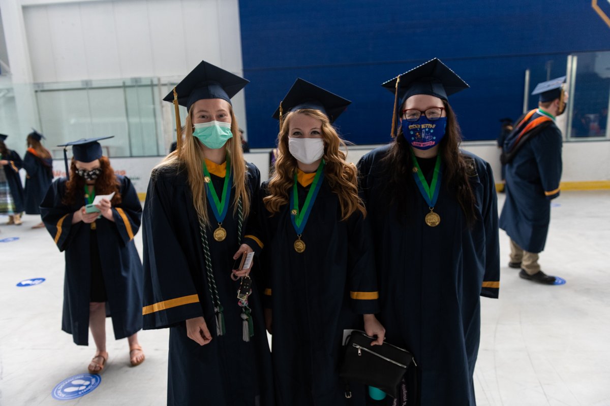 SUNYCantonNews's tweet photo. Congratulations to the SUNY Canton graduating class of 2021! https://t.co/blRLmWs8vQ