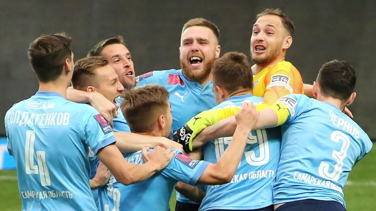 футбол крылья советов. крылья советов заинтересованы. крылья советов 2021. крылья советов 2022. футбол крылья советов динамо.