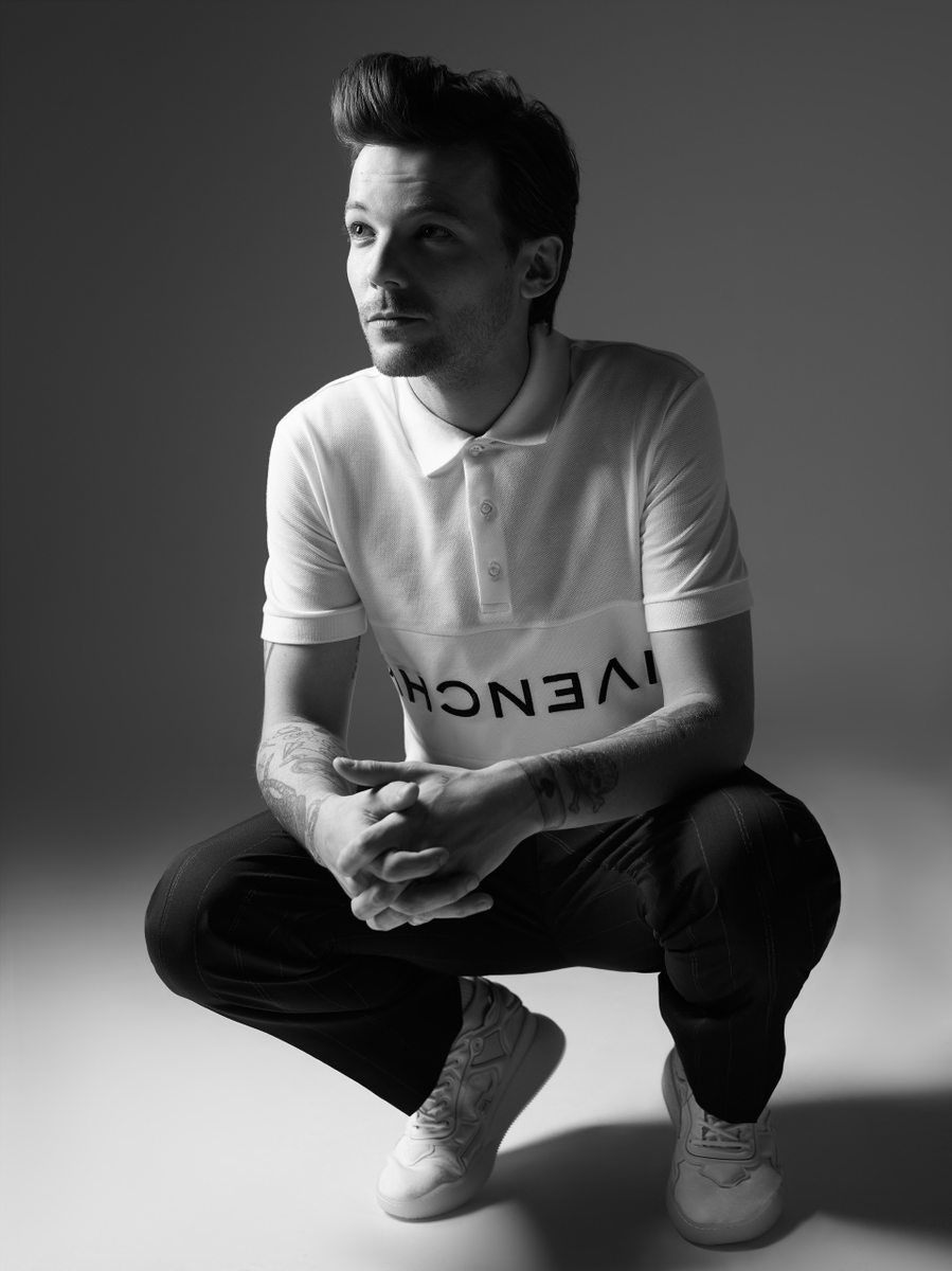 fireproofamy7's tweet photo. @HLDPromo Look after you 
I am voting #Louies for #BestFanArmy at the #iHeartAwards https://t.co/qIYiHSyAIg
