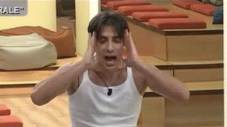ashcoltami's tweet photo. Ultimo pezzo e qua non abbiamo ancora votato #Amici20 https://t.co/UGiNy3AKXR