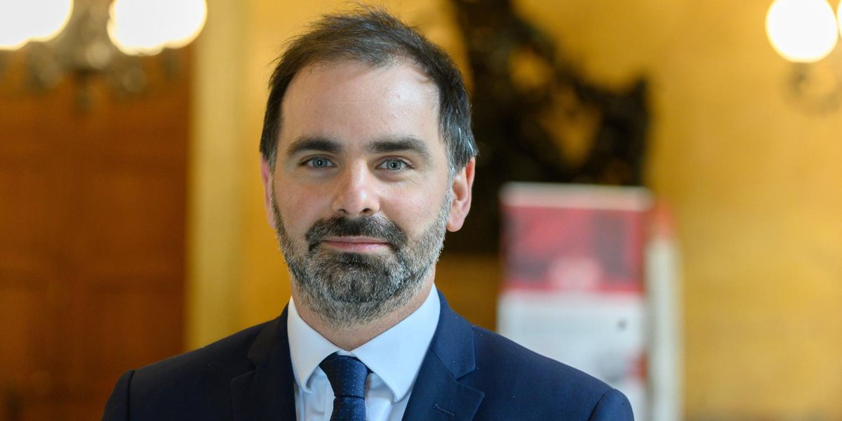 leJDD's tweet photo. Laurent Saint-Martin, tête de liste LREM en Ile-de-France : "Je propose un revenu d'urgence pour les jeunes" https://t.co/pOMJkz3IUA https://t.co/xPHIT26RIy