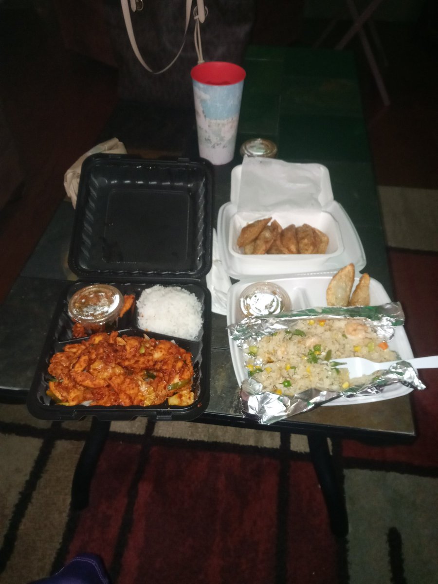 DaOLHeads's tweet photo. Bouta refuel wit Mrs.OLHead and grind... Stream goin live in 45 min 3pm wst come vibe.#talk2meItalkback https://t.co/LqEcZRQV9T