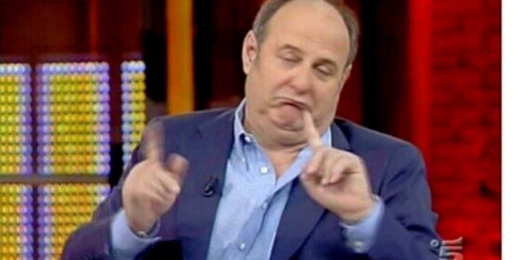 Viperissima_'s tweet photo. Io: Vorrei votare prima della chiusura del televoto.

L'app Mediaset Play Infinity: #Amici20 https://t.co/Ub8MvvyHqH