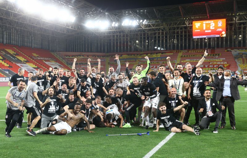 Sevim koşşşşş rönesans tablosu gelmiş!!! <a href="/Besiktas/">Beşiktaş JK</a> #Beşiktaş #SiyahBeyaz #KaraKartal #BabanızBeşiktaş #Beşiktaşk