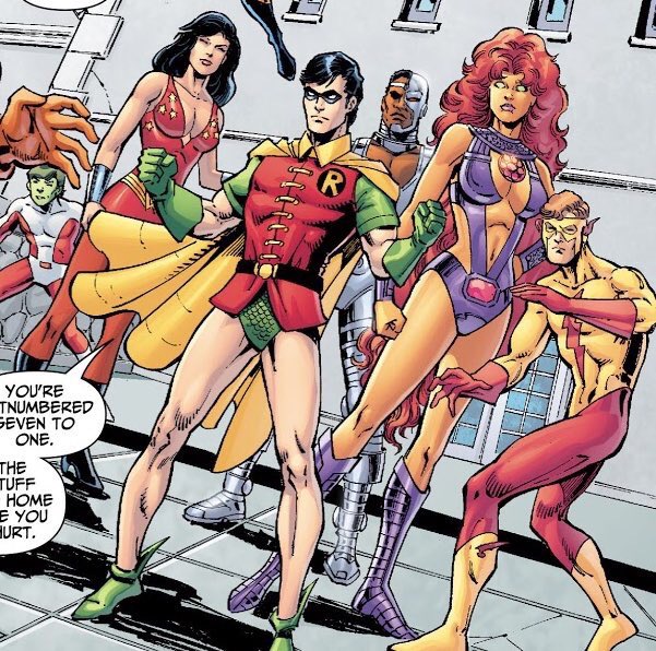 dailykory's tweet photo. ✰ Kory + towering over the Titans https://t.co/n1qHwIeUgJ
