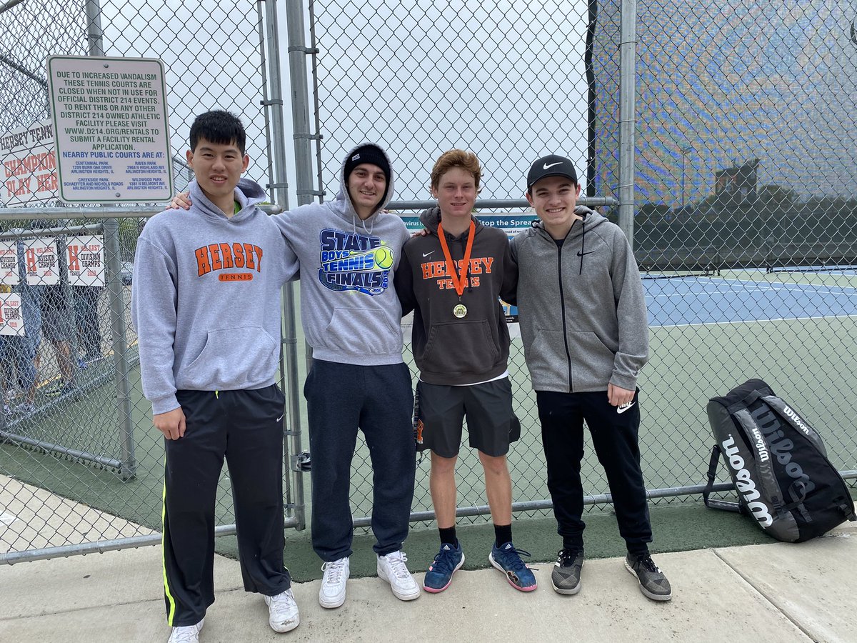 HerseyTennis's tweet image. Congratulations MAX SHELDON for winning the prestigious PITCHFORD INVITATIONAL!  Also special thanks to the @HerseyTennis alumni who came out to show support!!! GO HUSKIES!!!