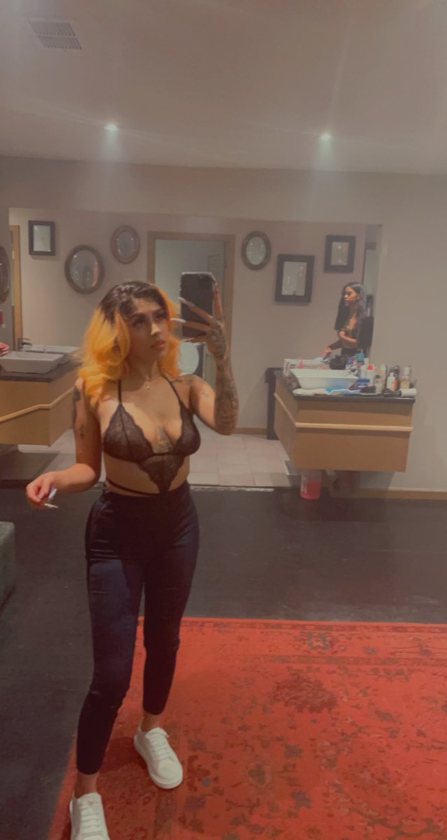 62musix's tweet photo. 🍊🍊 @ prettyassmc on insta https://t.co/MVK6Gyt6tA