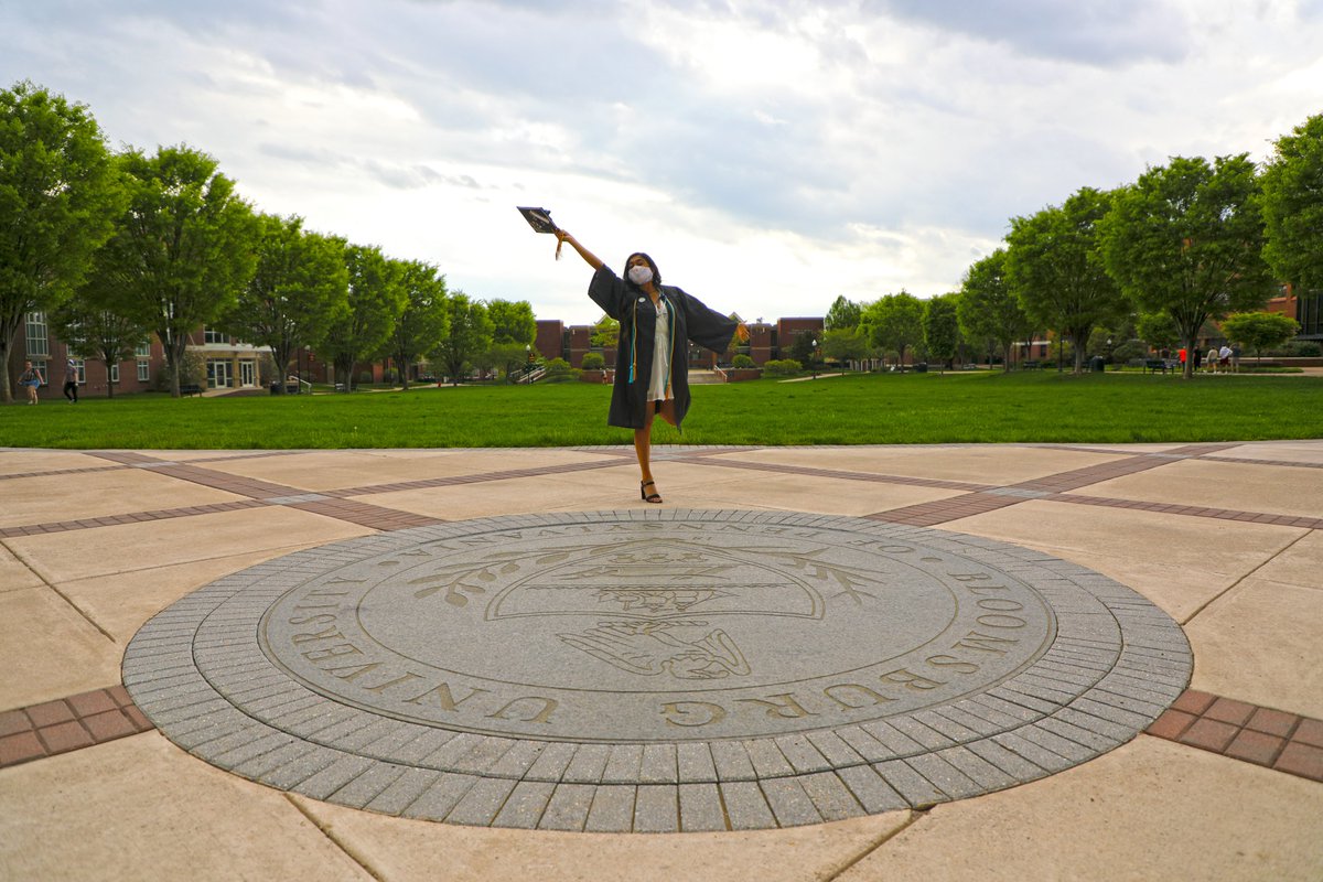 BloomsburgU's tweet image. “I love the friends and family I gained here and couldn&apos;t be more thankful for the connections I&apos;ve made. I&apos;ve grown here and can&apos;t wait to see what my future holds due to the steppingstones BU has offered me!” 💛🎓🐾 #BUClass2021 #HuskyNation #Husky4Life #BloomOnward