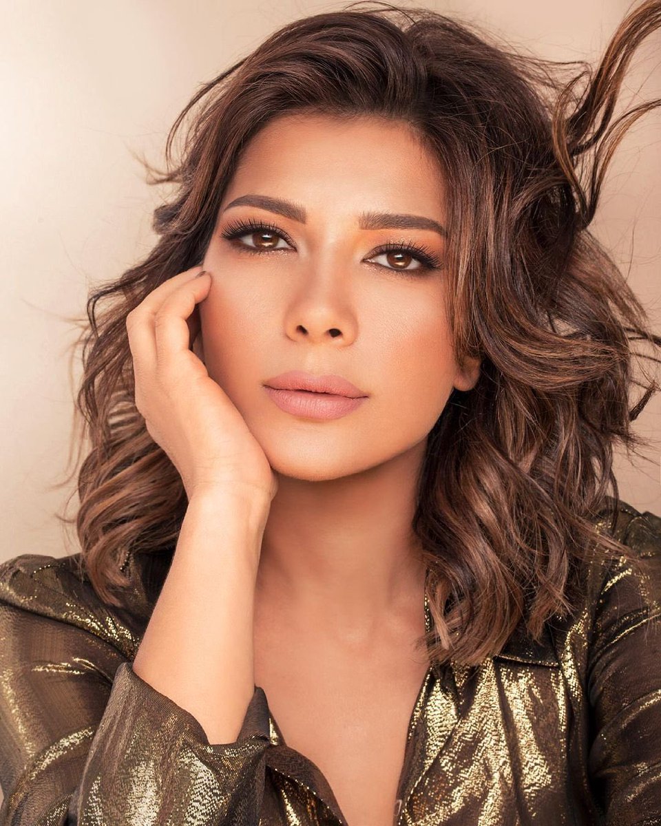 gorgeous4ew's tweet image. الفنانة أصالة بأحدث ظهور 😍!