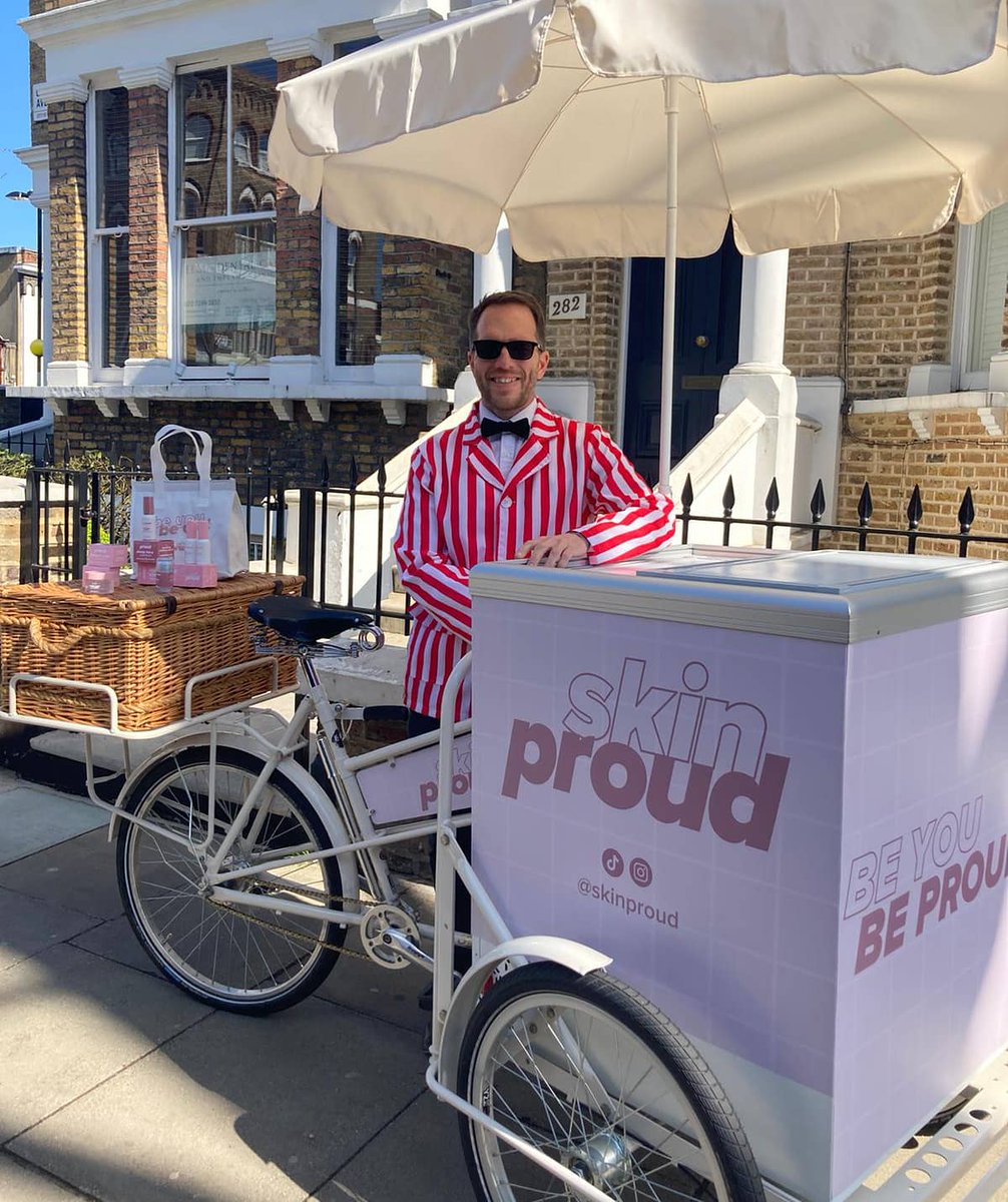 We helped @iamskinproud deliver promote their new product and hand out some tasty @TheIceKitchen lollies 🍭
#ByChillyWhite #Brandactivation #Corporateevent #Eventprofsuk #Promotionalevent #London