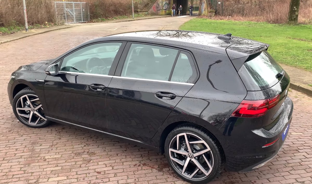 LancsRoadPolice's tweet photo. Following the arrest of 3 offenders in Radcliffe GMP owing to the theft of a black VW Golf GTD from east Lancashire reg L20RDY today the vehicle is still outstanding. If a golf bearing this reg is spotted please call Lancs Police on 101 and quote reg LC-20210515-0988 #t5tacops https://t.co/ECGiP7Jflv