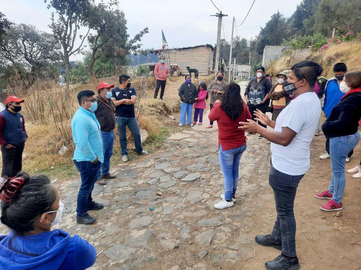 Jorge_ARobles's tweet photo. Cada reunión se convierte en un impulso para continuar.
Unidos por un Milpa Alta que funcione para todos.
#HagamosQueLoBuenoPase #YaFaltaPoco #VamosPorBuenRumbo https://t.co/IkxLe7hvPO
