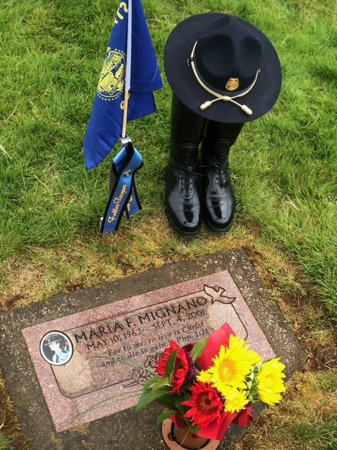ORStatePolice's tweet photo. It isn't about how they gave their lives, it is mostly about how they chose to live.
As #NationalPoliceWeek ends with National Peace Officers Memorial Day. We thought it important to share how the #OSPFamily remembers our own.
https://t.co/7gYt7WEiDm https://t.co/LB9Fbi4ZMa