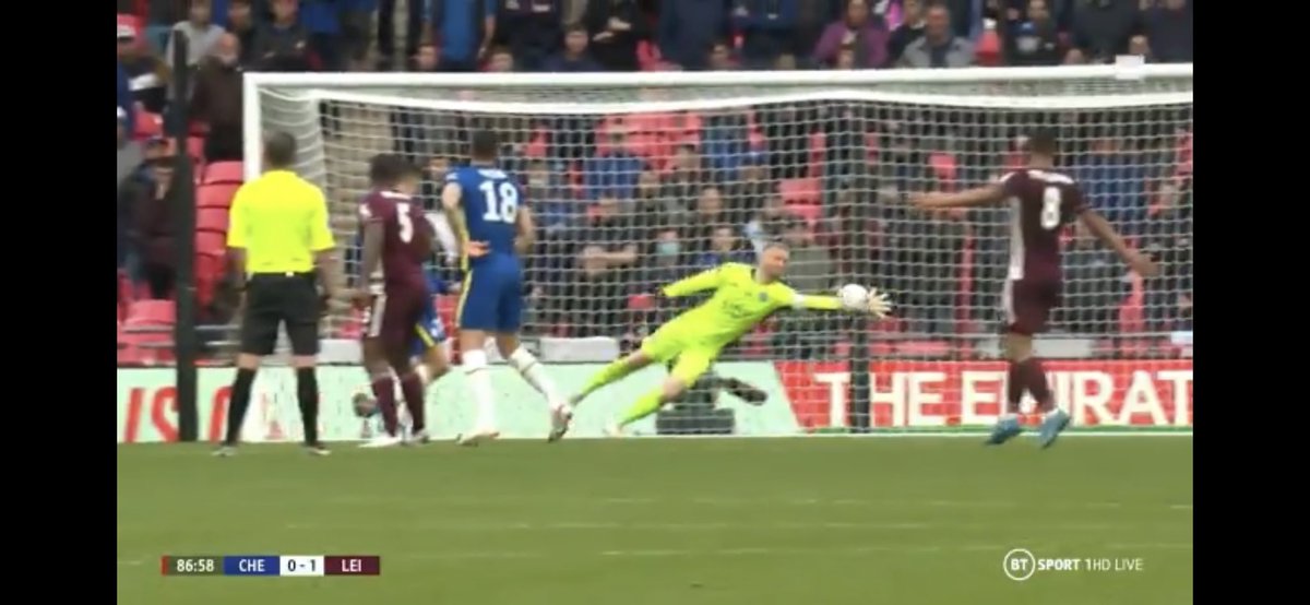 arnsidechipshop's tweet photo. @GaryLineker  all England fans will appreciate this. This is the new #handofgod @kschmeichel1 @LCFC https://t.co/J3Ofdv1kXo