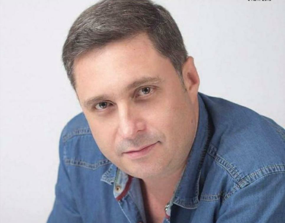 hcapriles's tweet photo. #15May Lamentamos el fallecimiento del periodista venezolano José Manuel Dopazo. 

Mis más sinceras palabras  de condolencias a sus familiares, amigos y colegas. Que Dios lo reciba en su santa gloria y brille para él la luz perpetua. https://t.co/F7Y9nbkaKu