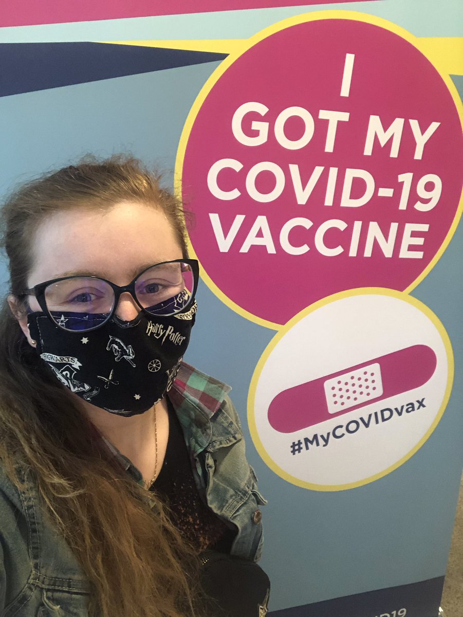 I got my Pfizer vaccine this afternoon!! ❤️🥳💉