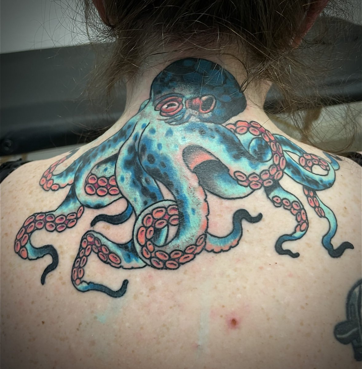 8clevercadaver3's tweet photo. A little octopus action on Sarah.
.
.
#octopustattoo #octopus  #tattoo #tattooartist #artist #clevercadavertattoo #dentontattoos #texastattoos #dentontx https://t.co/DXloZxnhIp