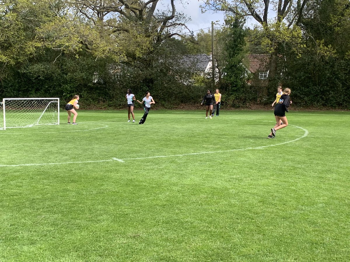 A sporting afternoon...#benditlikebeckham 😂