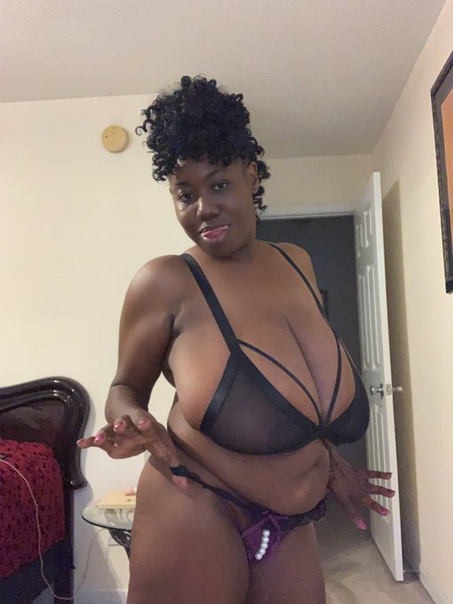 I do hope everyone is having a wonderful day. #busty #bbw #plussized #porn #pornstar There isn’t anything