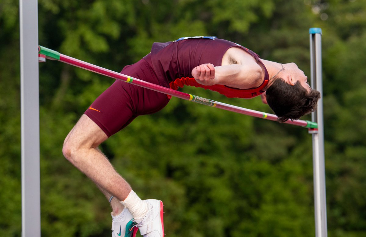 Second Team All-ACC and a gutsy performance from Aidan Clark! 😈

The freshman clears three progressions to finish 6⃣th on 10' 6.75" (2.10m) and snag valuable team points! 👏

#StrongerTogether | #Hokies 🦃