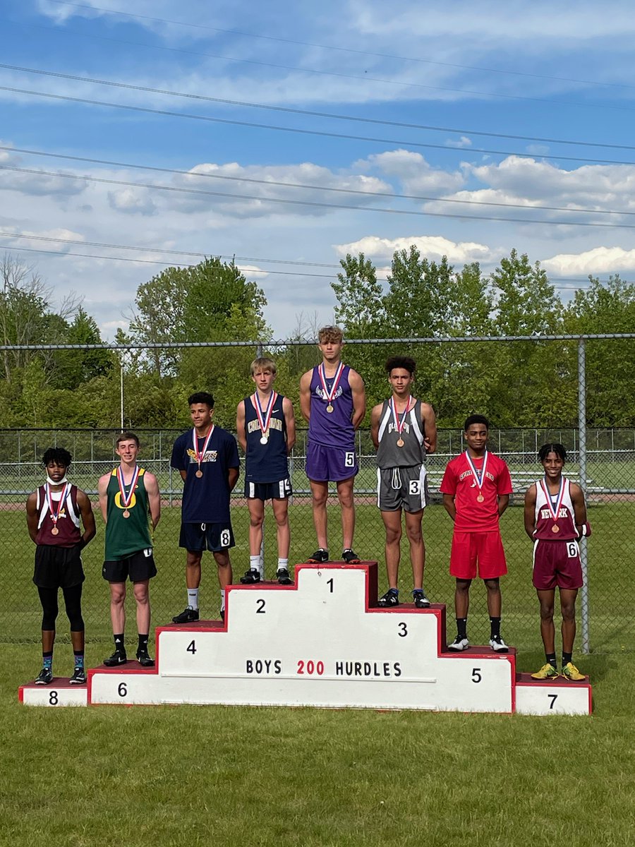 dclarkncs's tweet photo. Pictures from today's meet! @marcmontella with the video! @Newark_Schools @NewarkWildcats @LibertyJaguars https://t.co/GEQFfRptpD